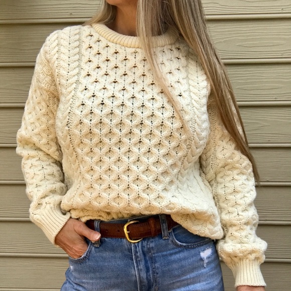 SOLD……Vintage Blarney 100% Wool Sweater Unisex - Picture 2 of 7